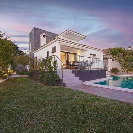 Modern Villa Close To Costabella Beach 마르베야 외부 사진