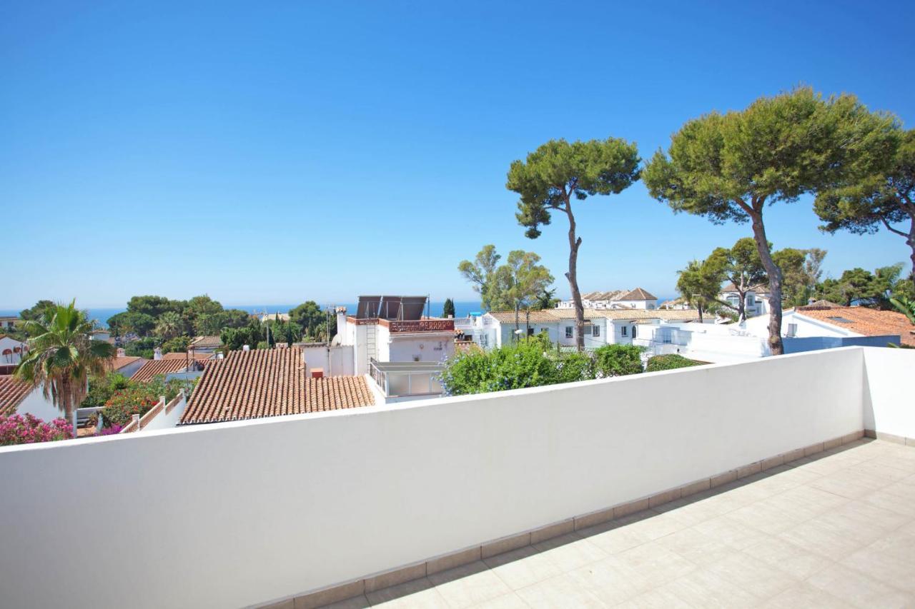 Modern Villa Close To Costabella Beach 마르베야 외부 사진